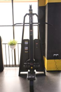 راهنمای خرید دستگاه بدنسازی برای تمرینات گلف در خانه